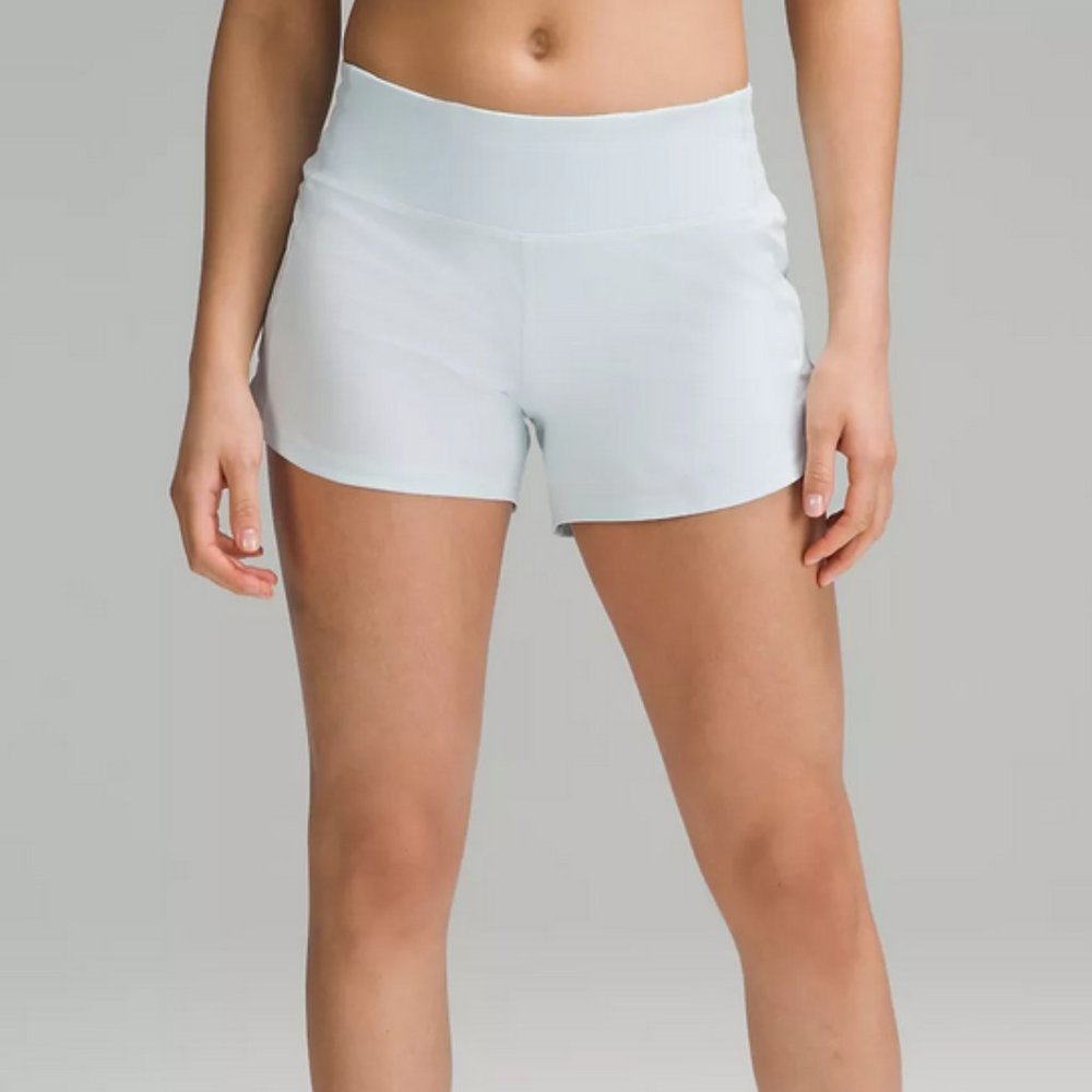 Lululemon Speed Up Lined Short 4", 4, powder blue